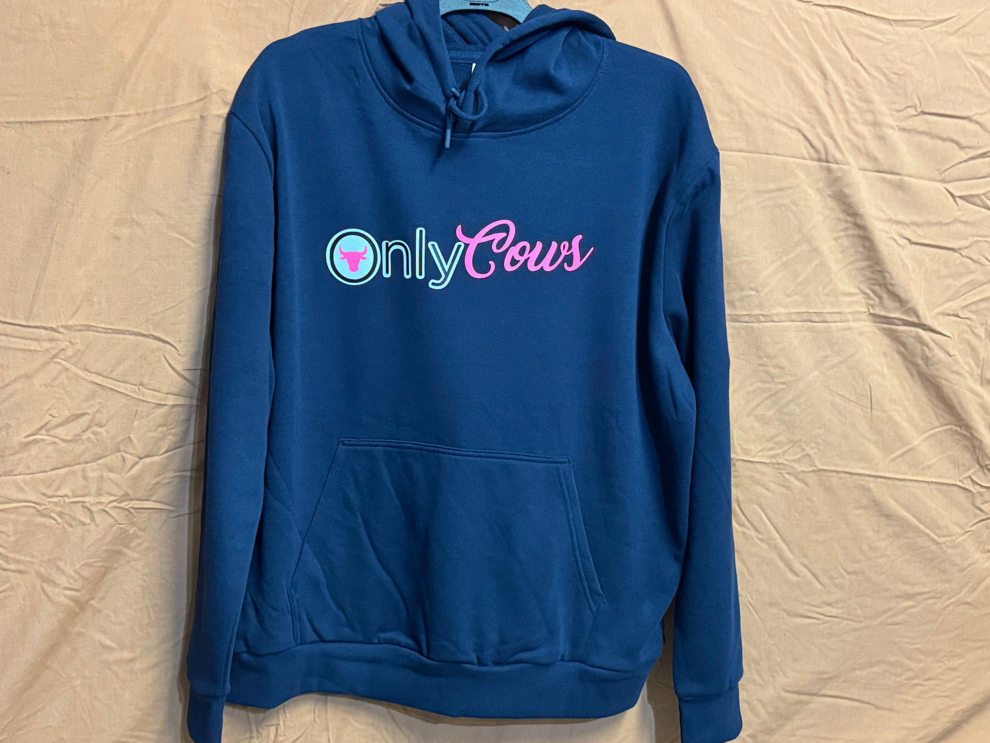 Only Cows Hoddie " Pink"